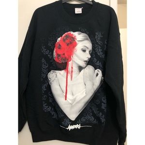 Graphic Black Crewneck Large